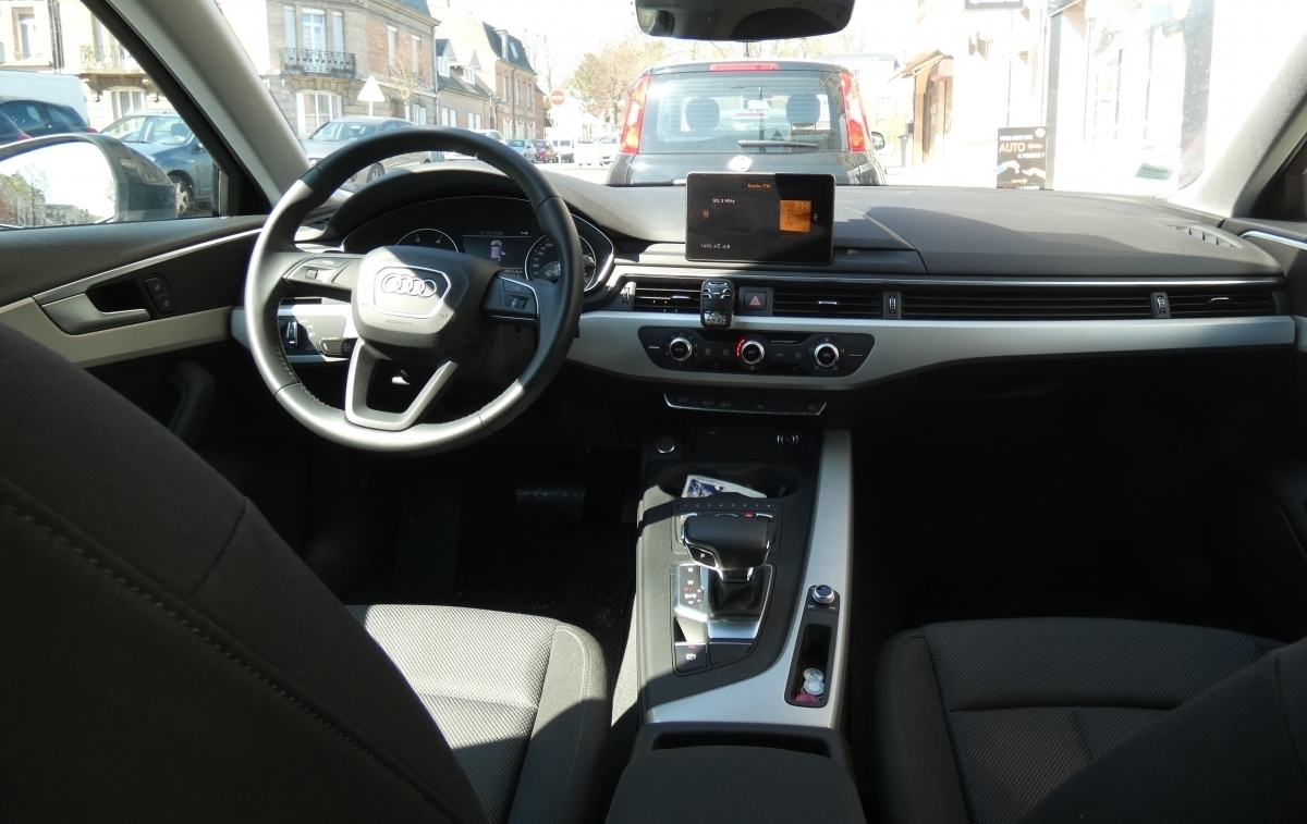 Audi A4 — 10